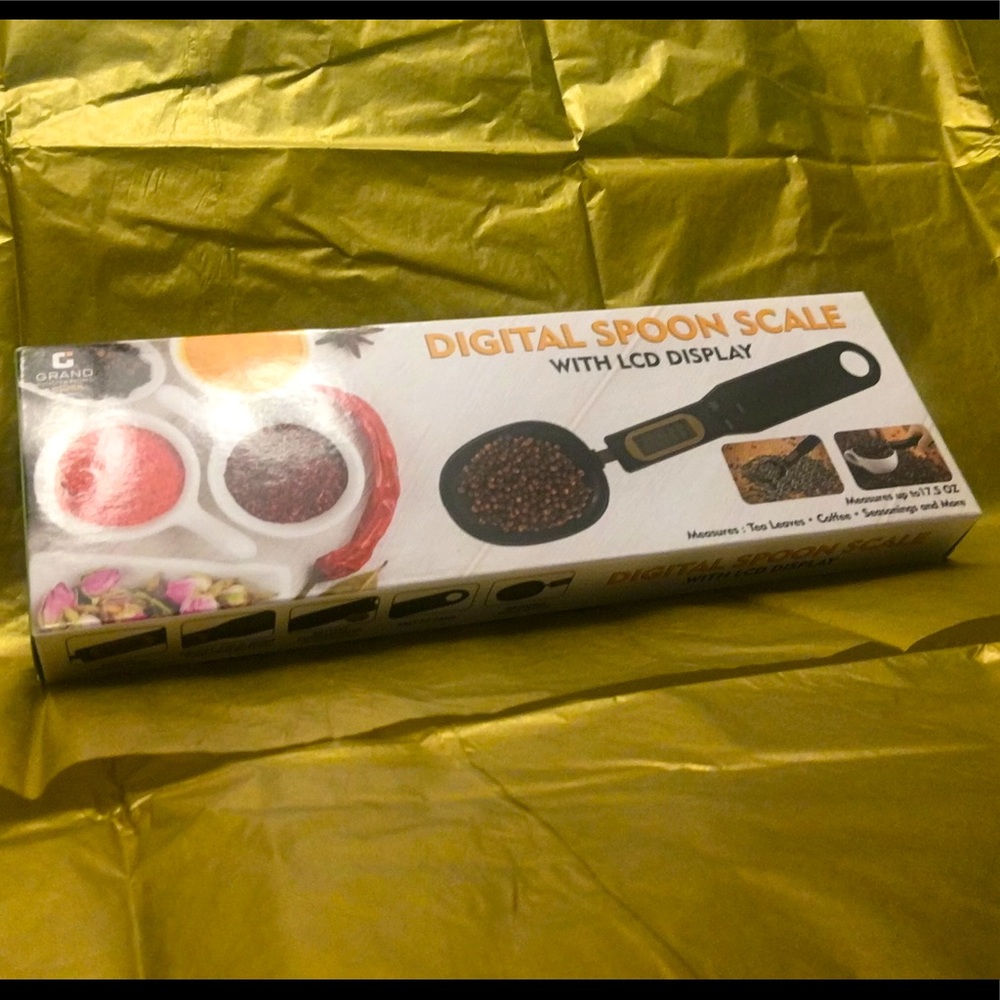 Digital measuring spoon. Brand new never been used